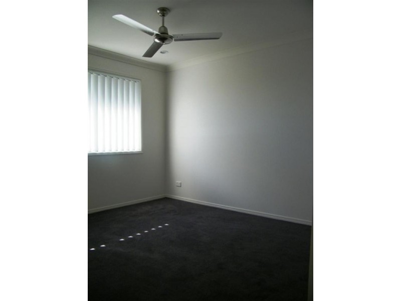 54 Dornoch Crescent, Raceview QLD 4305