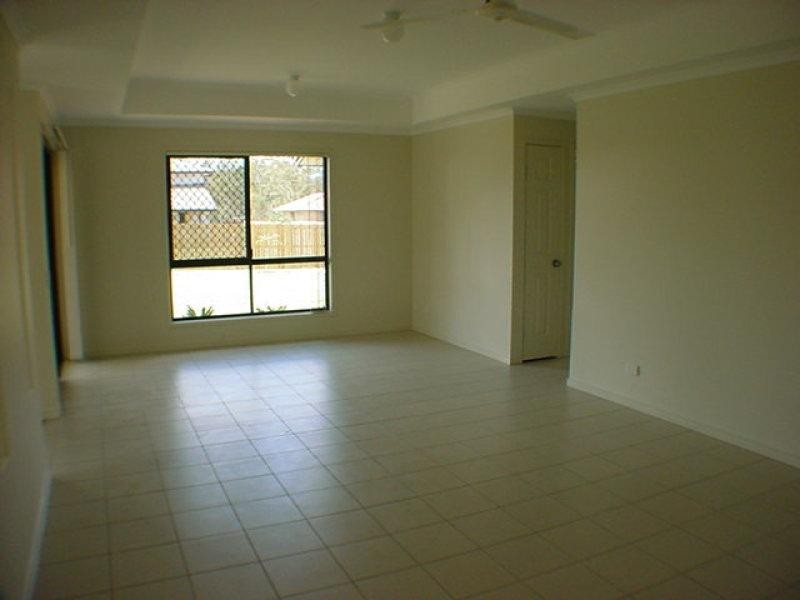 11 Dannika Way, Deebing Heights QLD 4306