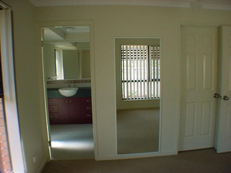 11 Dannika Way, Deebing Heights QLD 4306