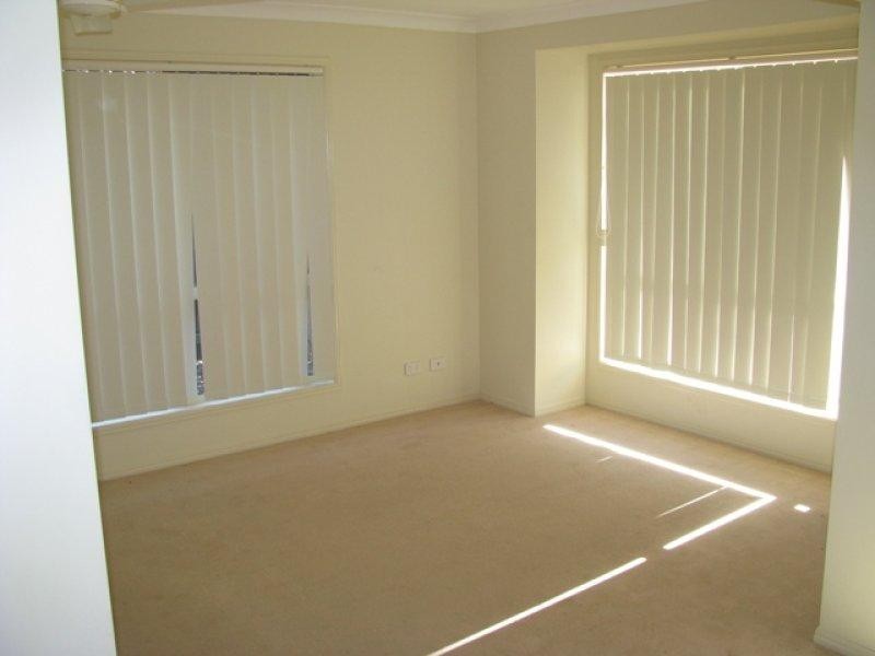 122 Anna Drive, Raceview QLD 4305