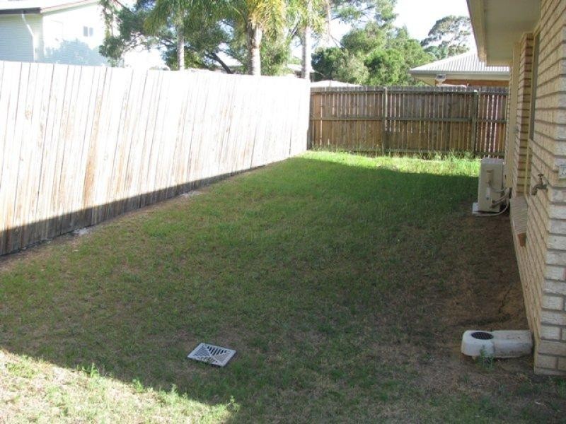 122 Anna Drive, Raceview QLD 4305