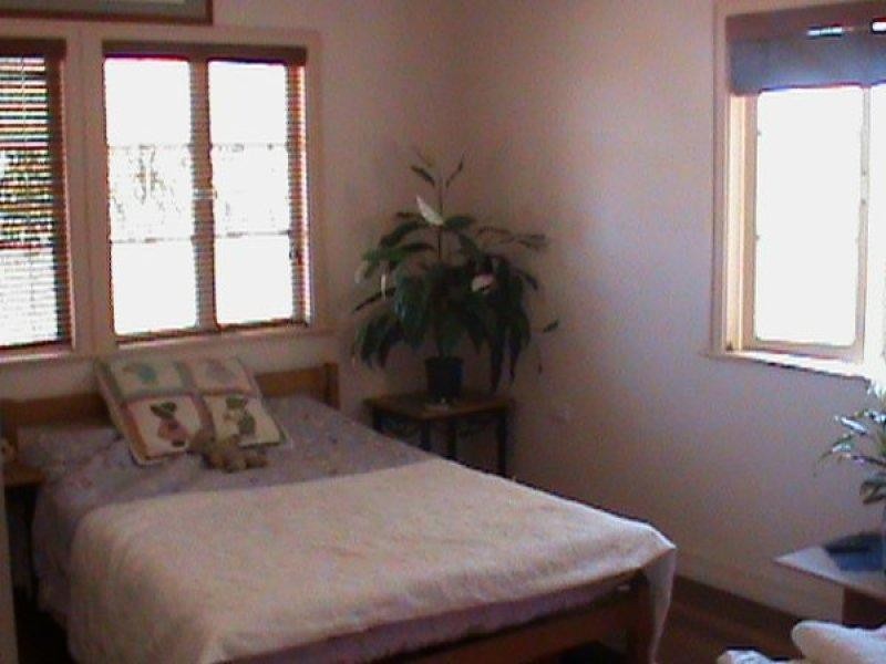 3 Lamont Street, North Booval QLD 4304