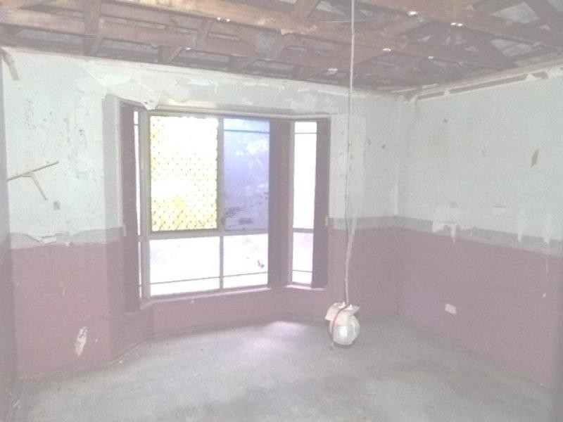 36 Helen Street, North Booval QLD 4304