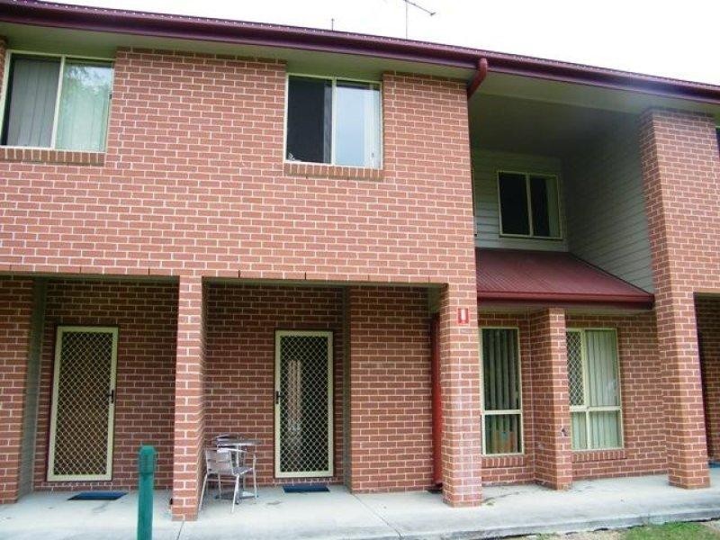 3/187 Warwick Road, Churchill QLD 4305