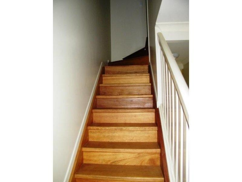 3/187 Warwick Road, Churchill QLD 4305