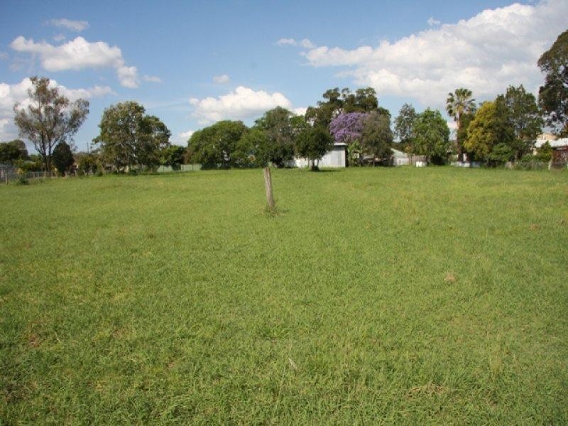 58 Albert Street, Rosewood QLD 4340