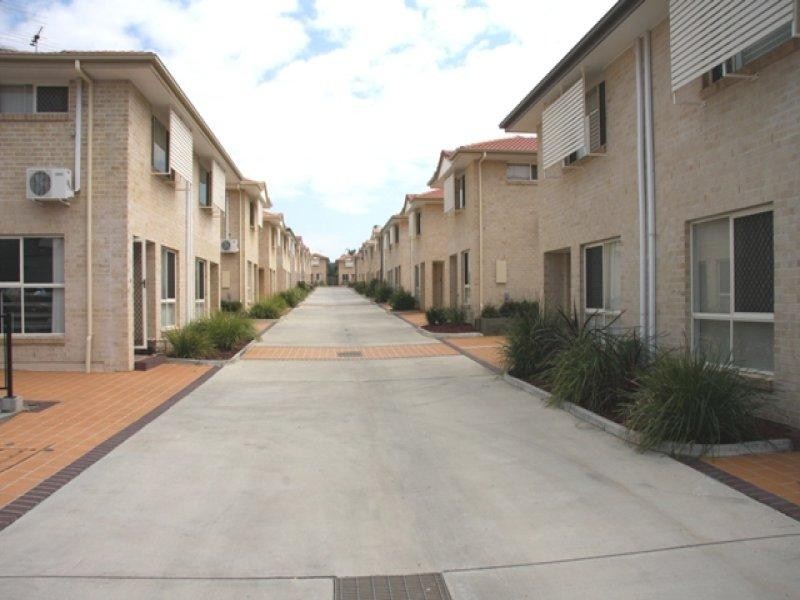 4/21B Hunter Street, Brassall QLD 4305