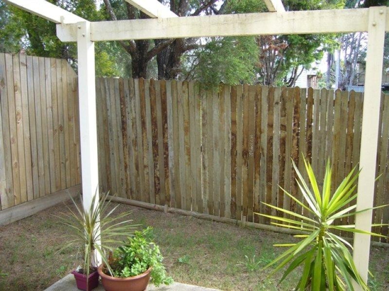 4/21B Hunter Street, Brassall QLD 4305