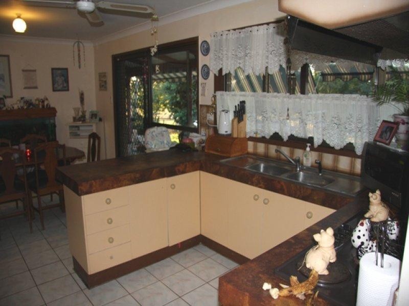 14 Charles Street, Kalbar QLD 4309