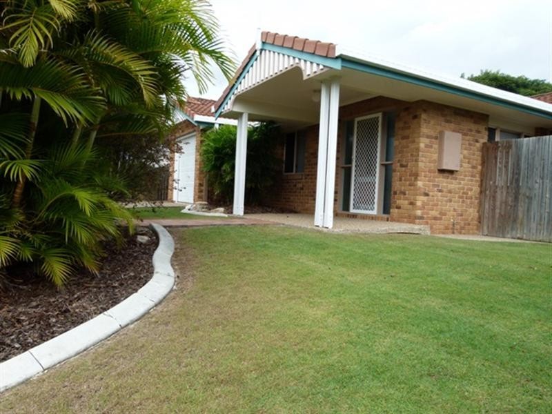 3 Percheron Court, Yamanto QLD 4305