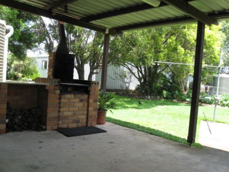 6 Anne Street, Boonah QLD 4310