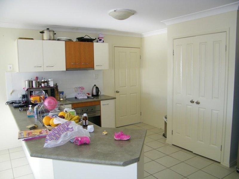 3 Stewart Court, Dugandan QLD 4310