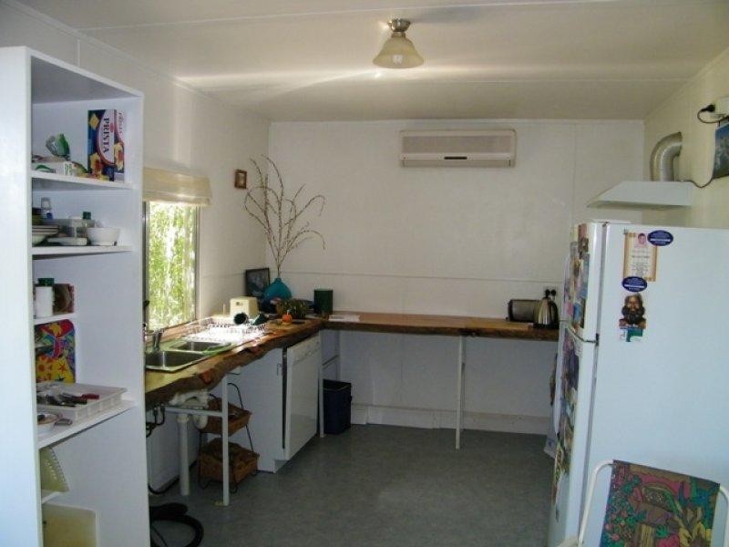 725 Washpool Road, Peak Crossing QLD 4306