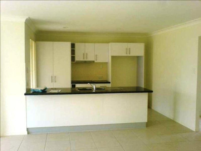 3 Benjamin Court, Yamanto QLD 4305