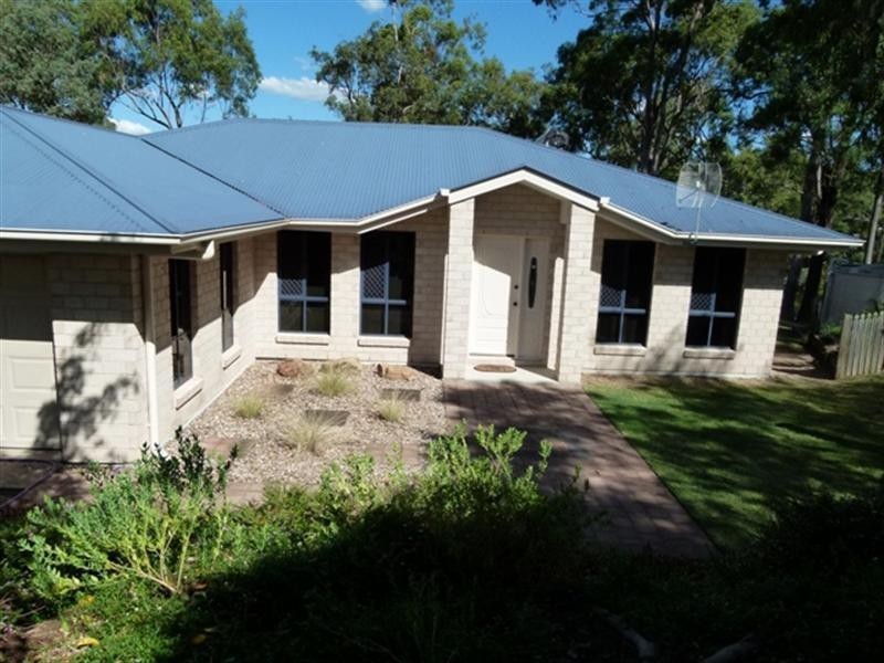 11 Tenville Court, Deebing Heights QLD 4306