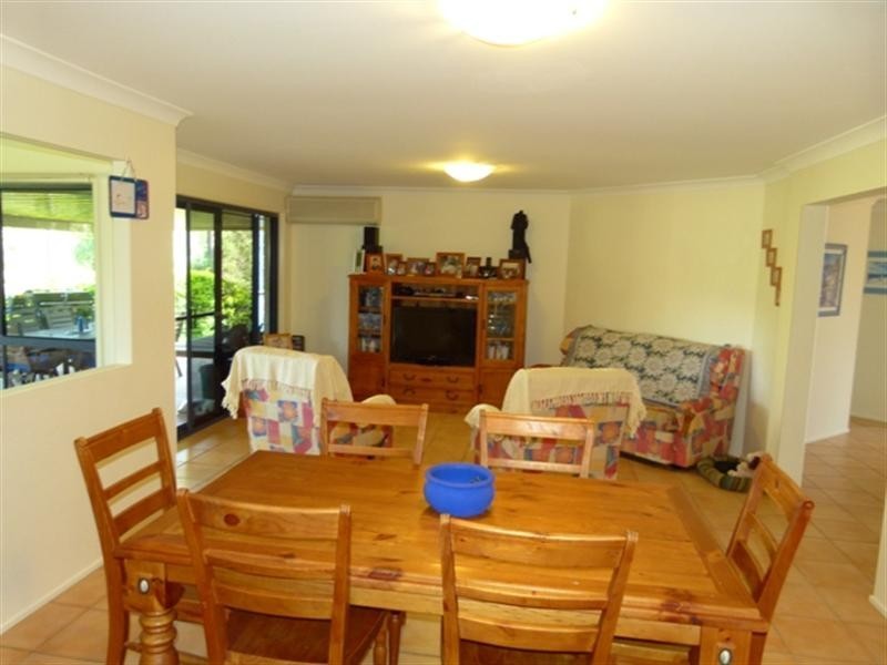 11 Tenville Court, Deebing Heights QLD 4306