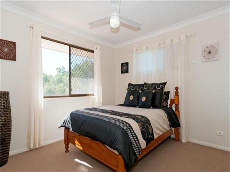 6-8 Aster Street, Yamanto QLD 4305