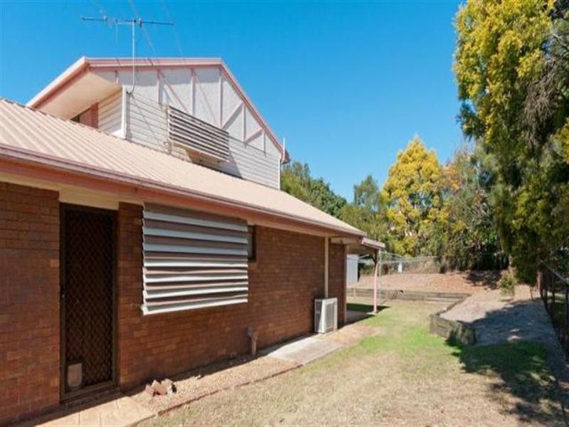 6-8 Aster Street, Yamanto QLD 4305