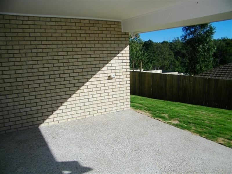 70 Avon, Leichhardt QLD 4305