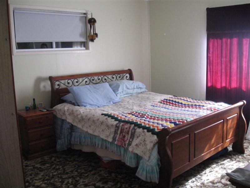 10 Mulholland Street, Mount Alford QLD 4310