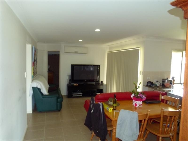 95 Westminster Crescent, Raceview QLD 4305