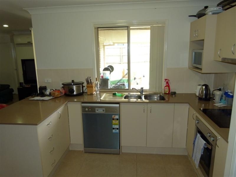 95 Westminster Crescent, Raceview QLD 4305