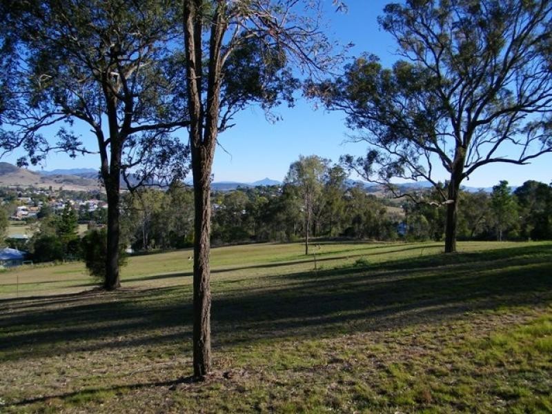 18 Alexander Street, Boonah QLD 4310
