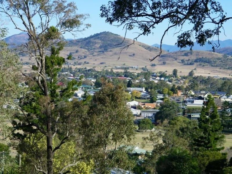 18 Alexander Street, Boonah QLD 4310
