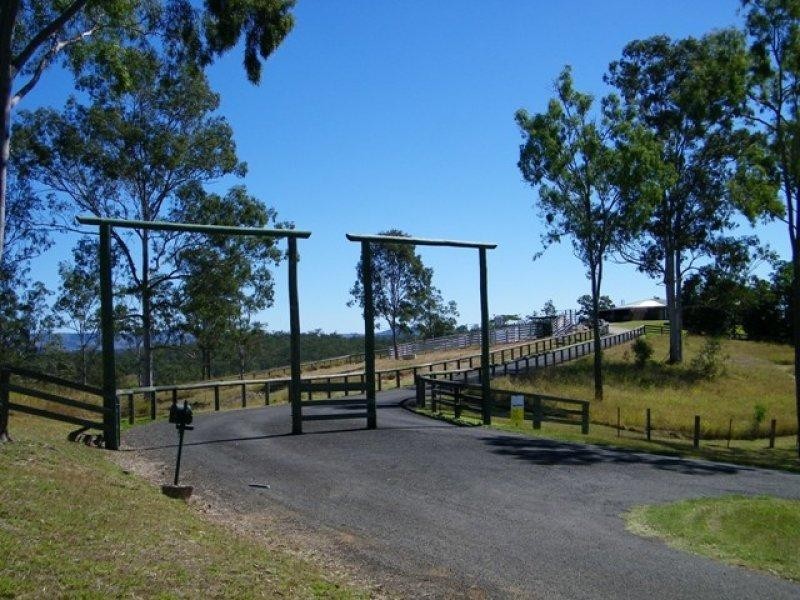 918 Pine Mountain Road, Pine Mountain QLD 4306