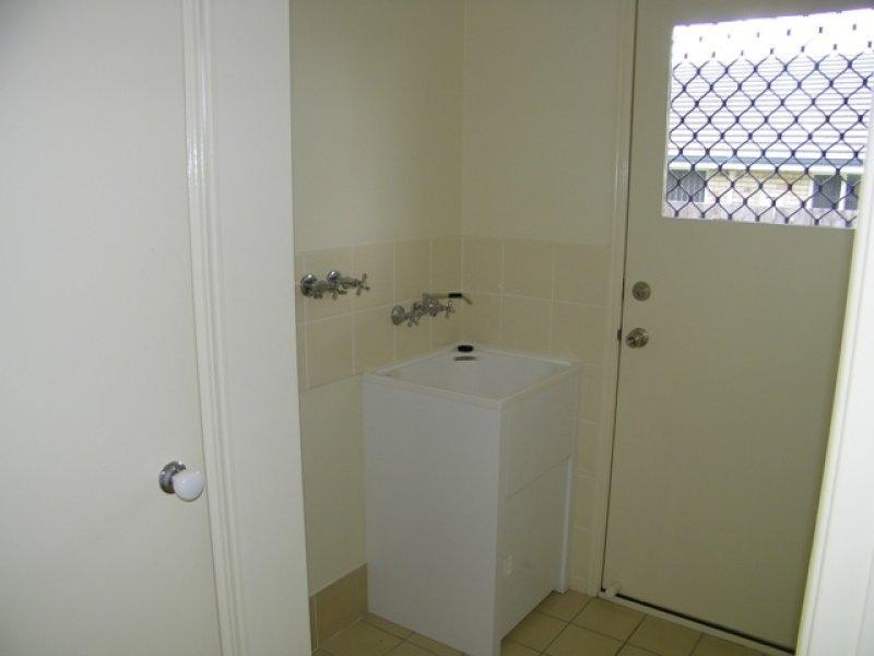 5 Angela Place, Yamanto QLD 4305