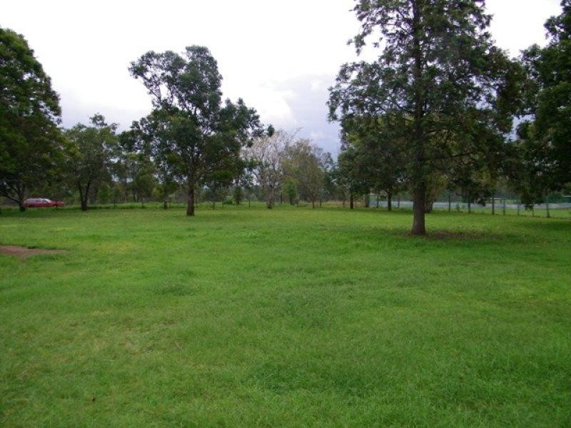 166 Goddards Road, Yamanto QLD 4305