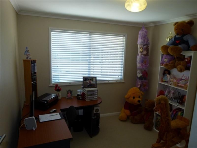 3 McMillian Street, Churchill QLD 4305