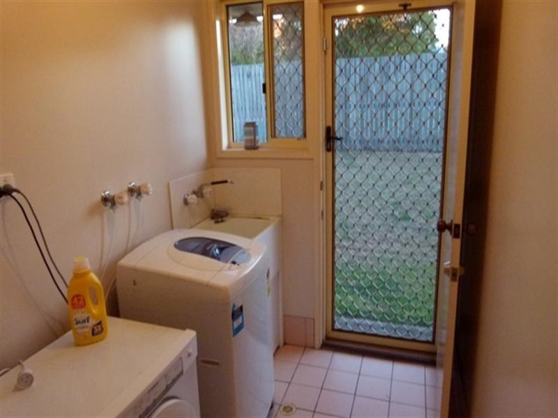 21 Willowtree Drive, Flinders View QLD 4305