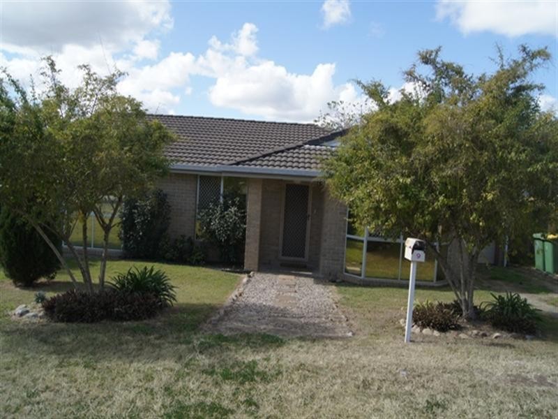 9 Jacaranda Drive, Yamanto QLD 4305