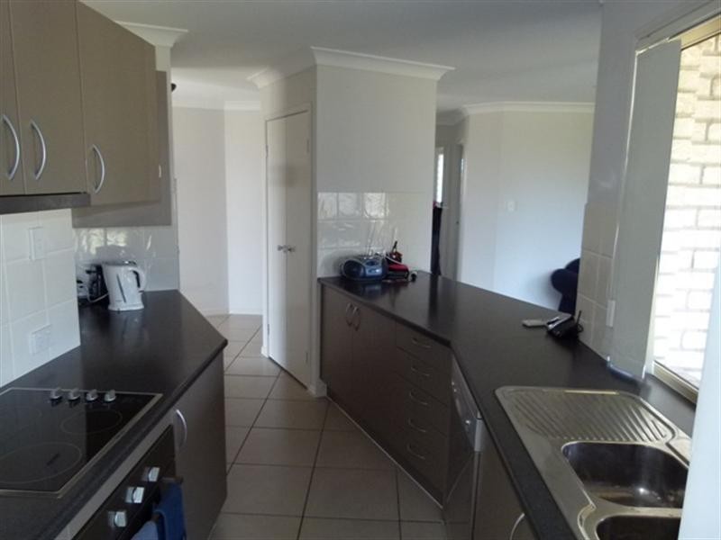 9 Jared Court, Yamanto QLD 4305