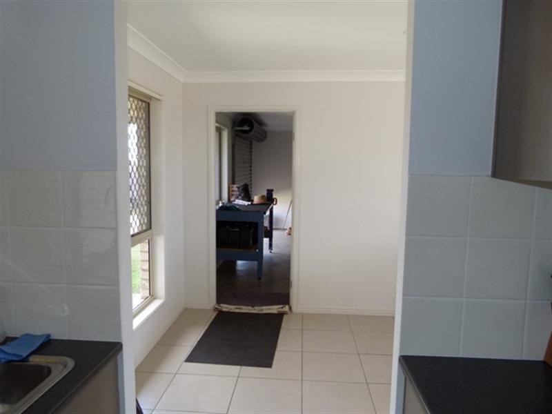 9 Jared Court, Yamanto QLD 4305