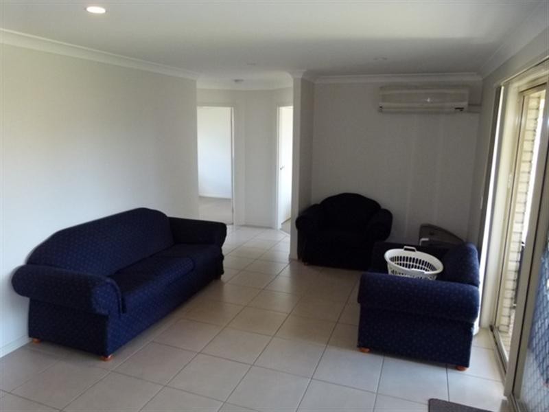 9 Jared Court, Yamanto QLD 4305