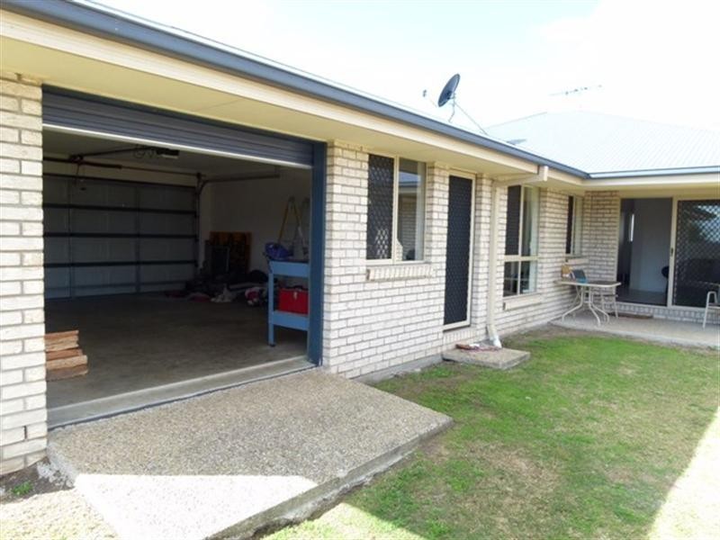 9 Jared Court, Yamanto QLD 4305