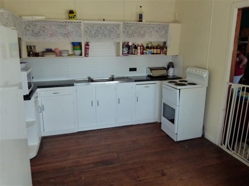 182 Cascade Street, Raceview QLD 4305