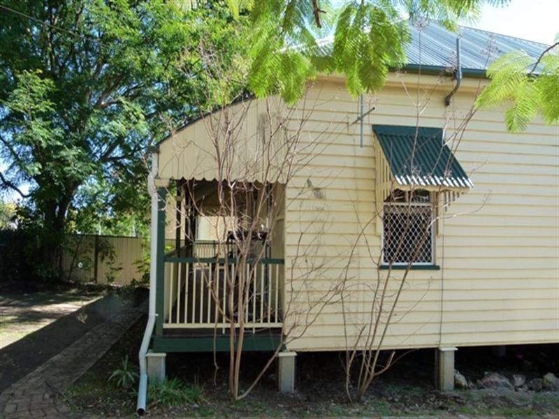 182 Cascade Street, Raceview QLD 4305