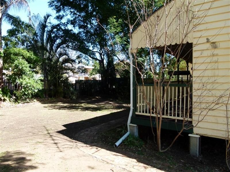 182 Cascade Street, Raceview QLD 4305