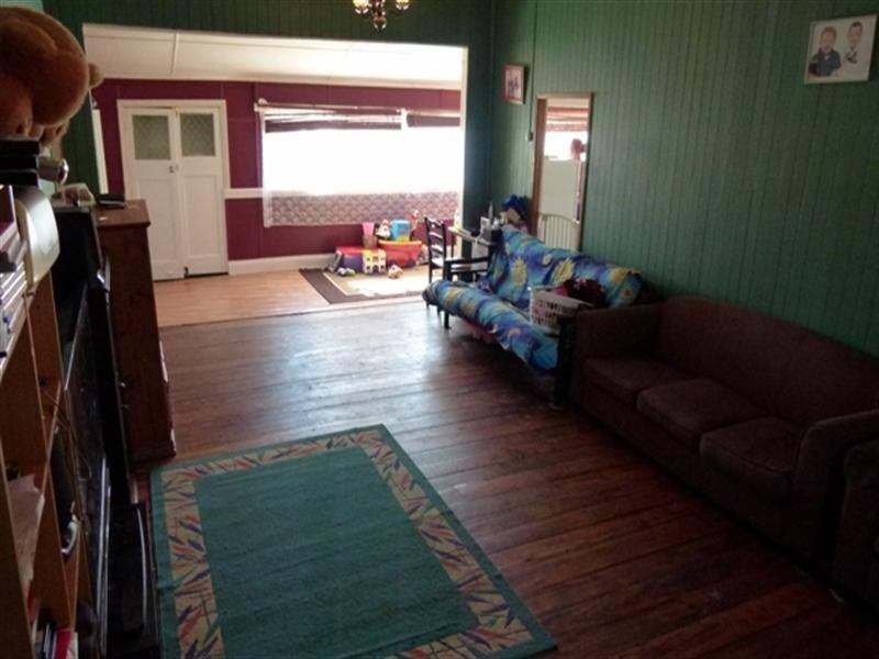 182 Cascade Street, Raceview QLD 4305