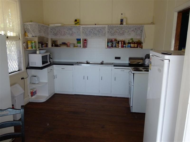 182 Cascade Street, Raceview QLD 4305