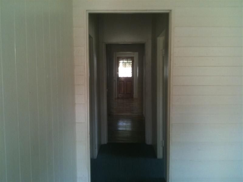 3 Queen Street, Harrisville QLD 4307