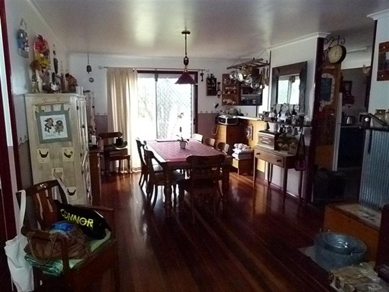 96 Washpool Road, Peak Crossing QLD 4306