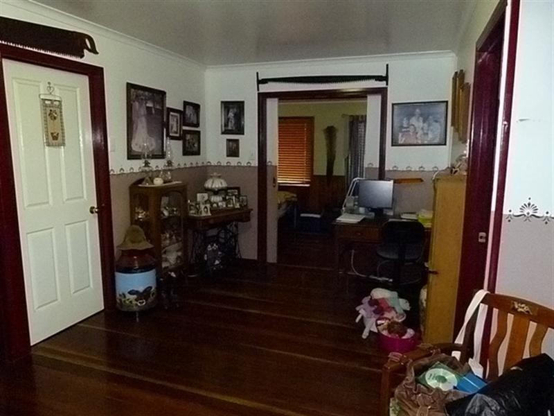 96 Washpool Road, Peak Crossing QLD 4306