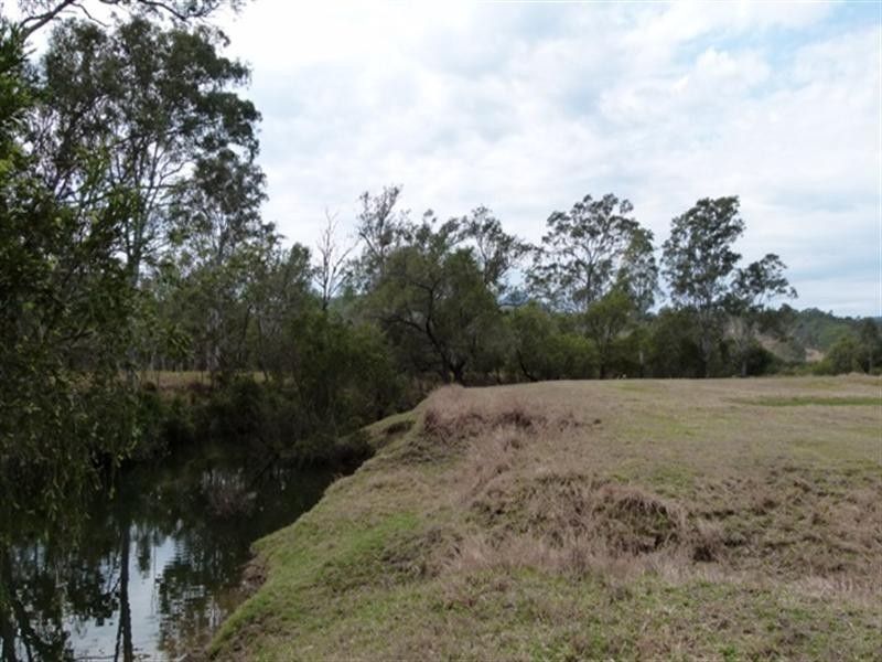 96 Washpool Road, Peak Crossing QLD 4306