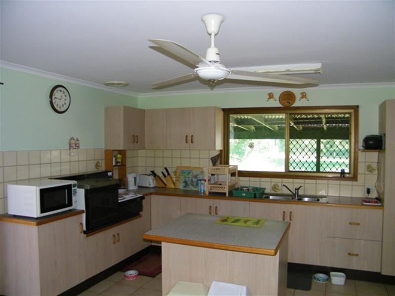 43 Fassifern Street, Peak Crossing QLD 4306