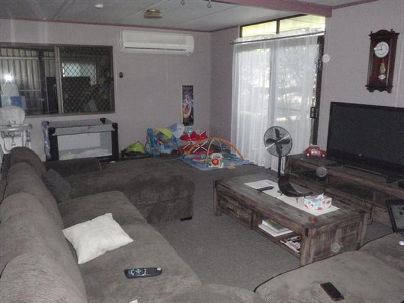 25 Hewlett Street, Mount Walker QLD 4340