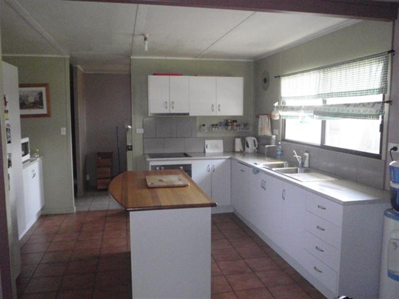 25 Hewlett Street, Mount Walker QLD 4340